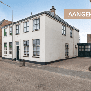 Choorstraat 38, Monster